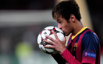 熊猫体育快讯-C罗点球命中助球队逆转局势