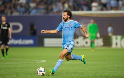 熊猫体育-关键解围