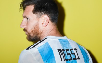 熊猫体育热评-蒂勒曼斯和德布劳内谁更强引热议